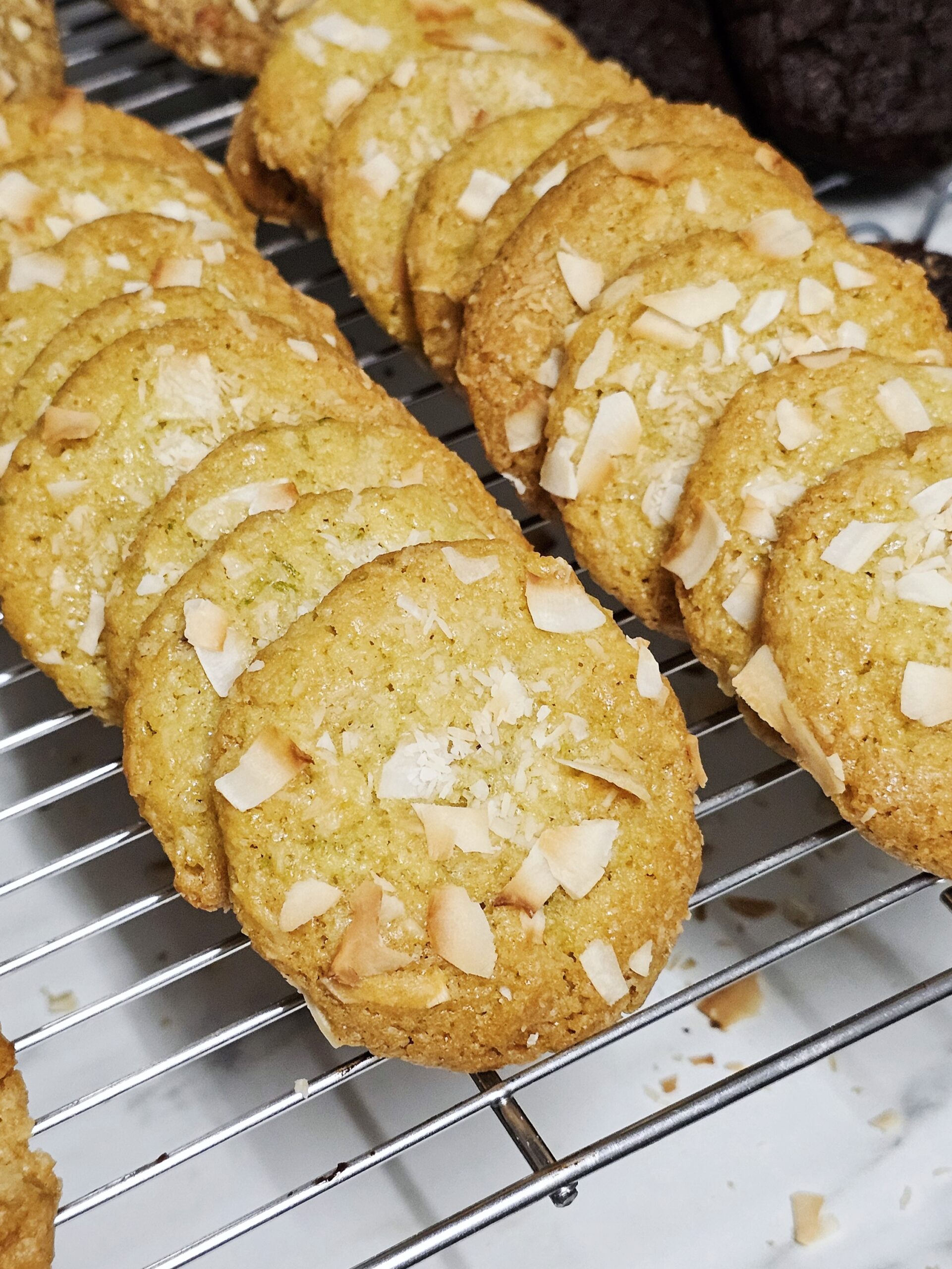 Bolachas coco e lima fermentação natural
